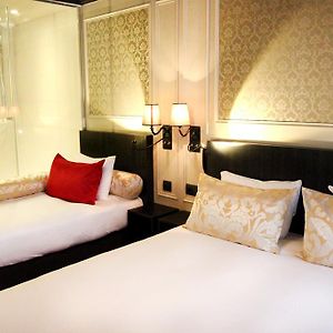 Klassieke Kamer met Twee Aparte Bedden